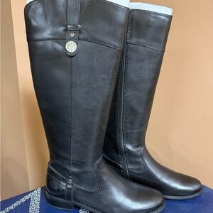 NWOT Anne Klein Boots